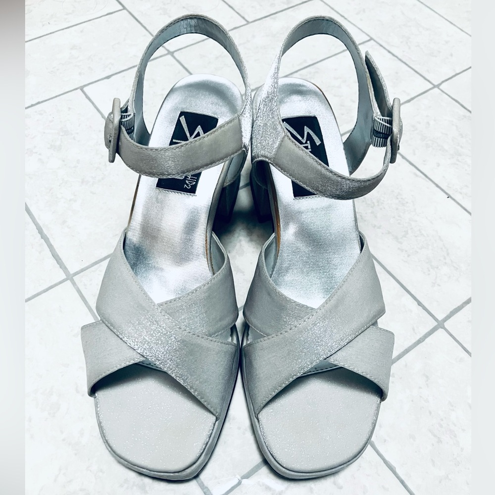 Studio HD2 Heeled Sandals (Silver)